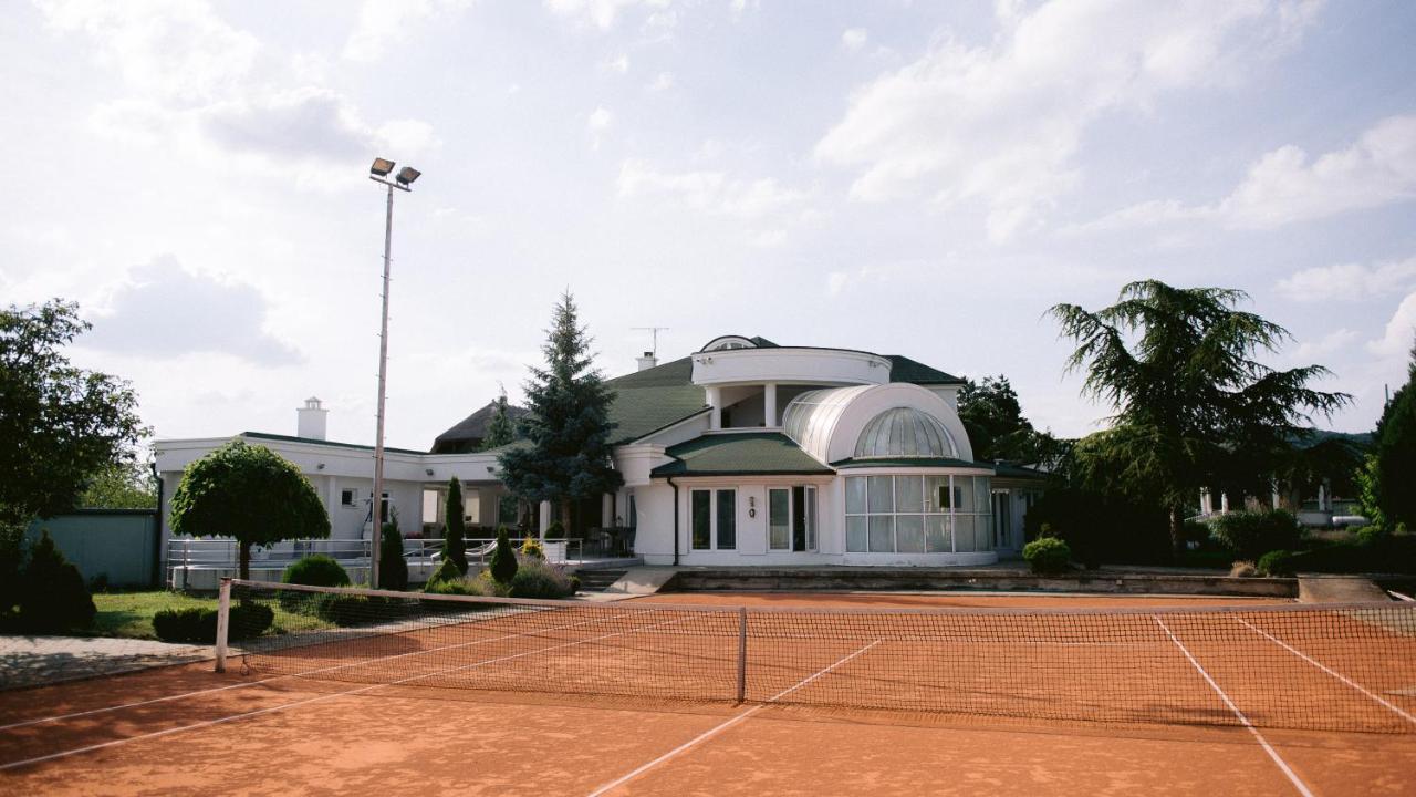 Fruska Gora Klub Krstasice Vila Irig Exterior foto